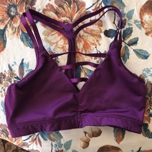 VS sports bra